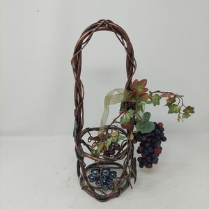 Grapes Vine Woven Metal Single Wine Bottle Holder Basket Decorative Wrought Iron